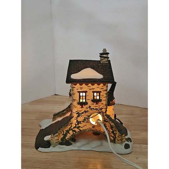 HERITAGE VILLAGE Dept 56 Dickens' Village THE MALTINGS #5833-5 w/Box & Lite! - Picture 10 of 14